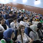 Молодогвардейцы Дагестана провели открытые показы документального фильма про историю создания подпольной антифашистской организации «Молодая гвардия»