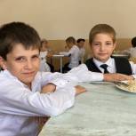 При поддержке «Единой России» отремонтировали помещения в школе Кизилюрта