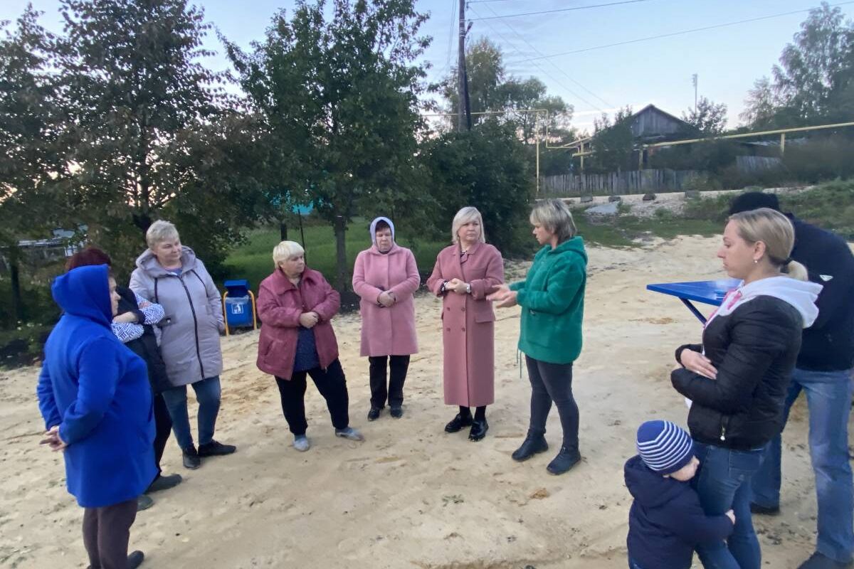 Марина Белькова оказывает содействие в благоустройстве жителям сельских  территорий