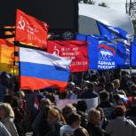 На Дальнем Востоке, в ПФО и на Урале с участием активистов «Единой России» прошла акция «Своих не бросаем»