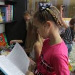 В Ростовской области волонтёры «Единой России» привезли 20 тысяч книг в пункты временного размещения для детей из Донбасса