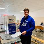 Активисты «Молодой гвардии» проголосовали на выборах в Карелии