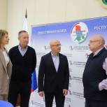 Элиссан Шандалович посетил Центр общественного наблюдения за выборами в Карелии