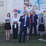 Депутат «Единой России» помог с обновлением материально-технической базы сельской школе