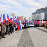 Единороссы приняли участие в митинг-концерт «Своих не бросаем!»