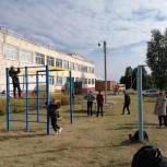 Обновленная детская площадка в Волжском районе пришлась по душе детям