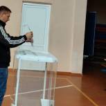 Петровский механизатор рассказал о важности участия в выборах