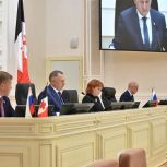 Глава Удмуртии - депутатам: нам нужно уделять особое внимание увековечиванию памяти бойцов