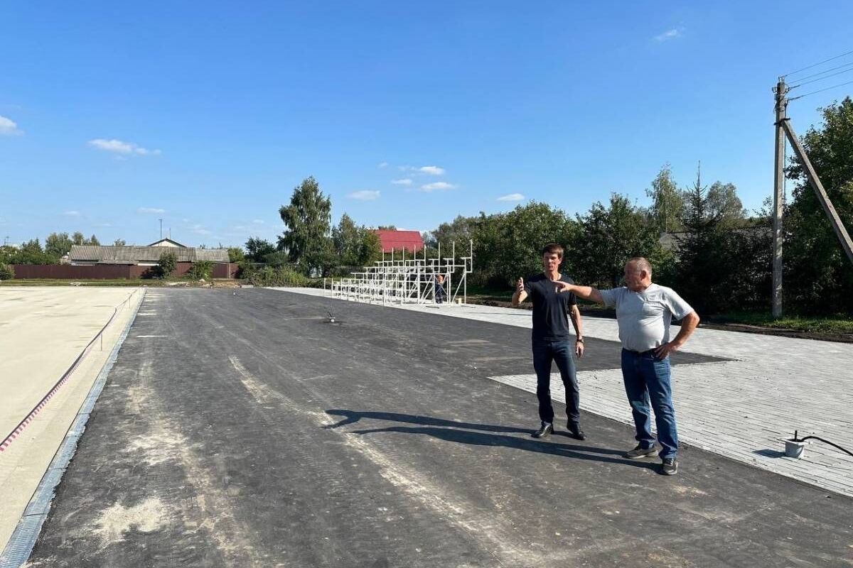 В Скопинском районе продолжается строительство физкультурно-оздоровительного комплекса открытого типа