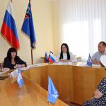 В ЛНР единороссы проводят приемы граждан