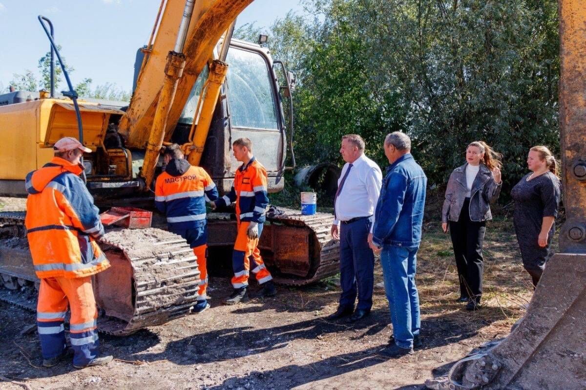 В Тетюшском районе партдесант проверил, как проходит реконструкция дороги