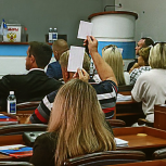 В Бердянске состоялась первая установочная сессия нового городского совета