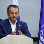 Андрей Никитин поздравил однопартийцев с победой на выборах