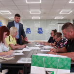 Депутат Облдумы Владимир Ващенко провёл личный приём в Штабе общественной поддержки
