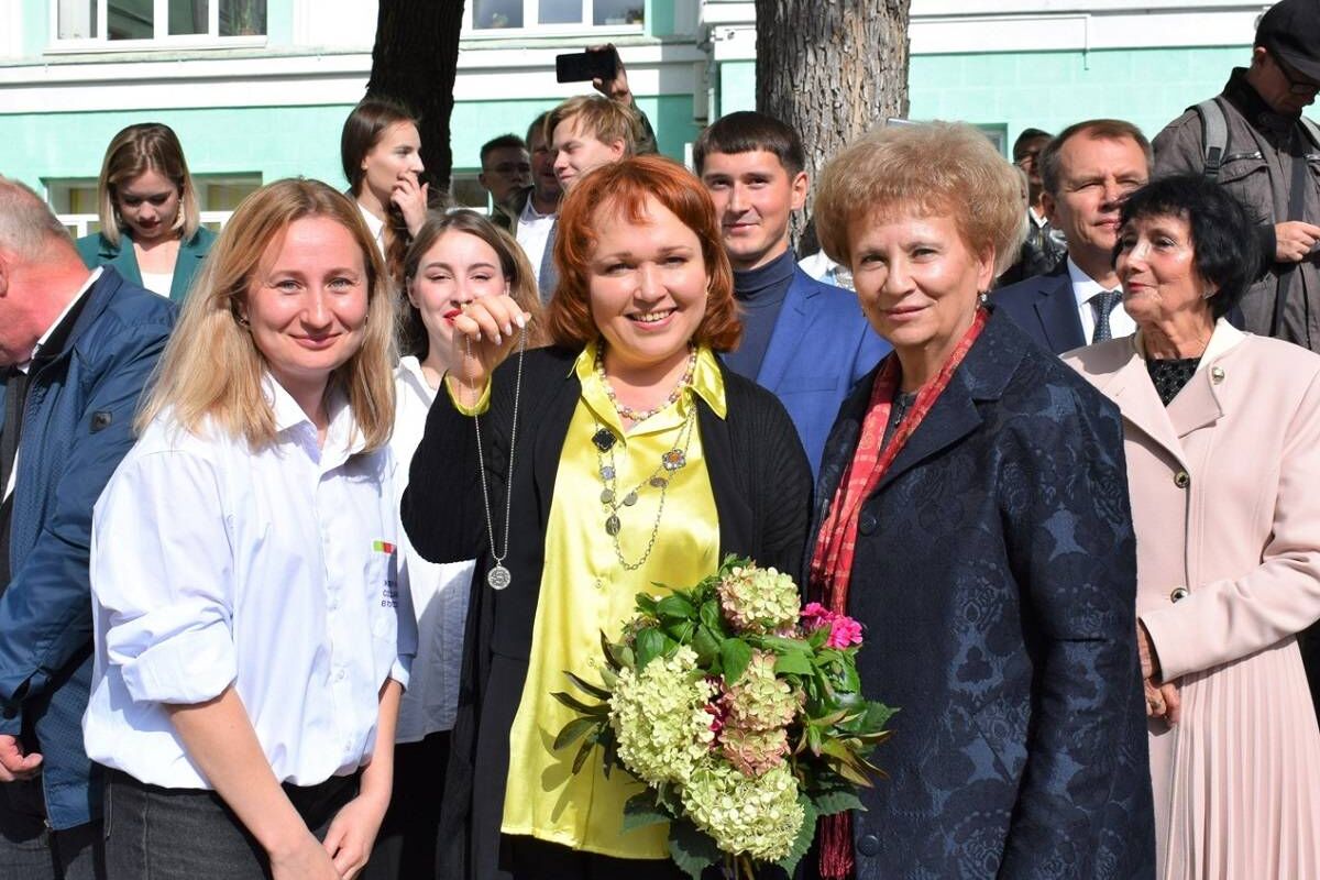 Татьяна Ишматова поздравила с началом учебного года преподавателей и  студентов Удмуртского государственного университета | 04.09.2023 | Ижевск -  БезФормата