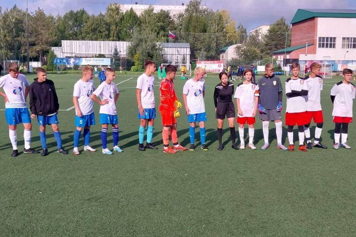 Команда «Звезда» из Иркутска вышла в полуфинал Всероссийского фестиваля дворового футбола 6X6