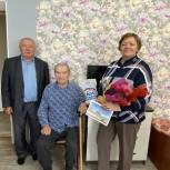 В Новоторъяльском районе партийцы поздравили труженика тыла с 95-летием