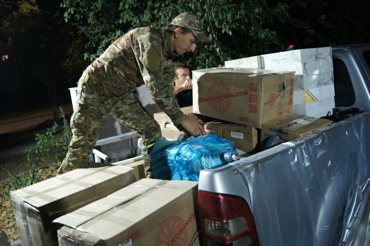 Военным медикам в ЛНР доставлен гуманитарный груз