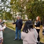 Депутаты «Единой России» участвуют в приемке дворовых территорий после комплексного благоустройства