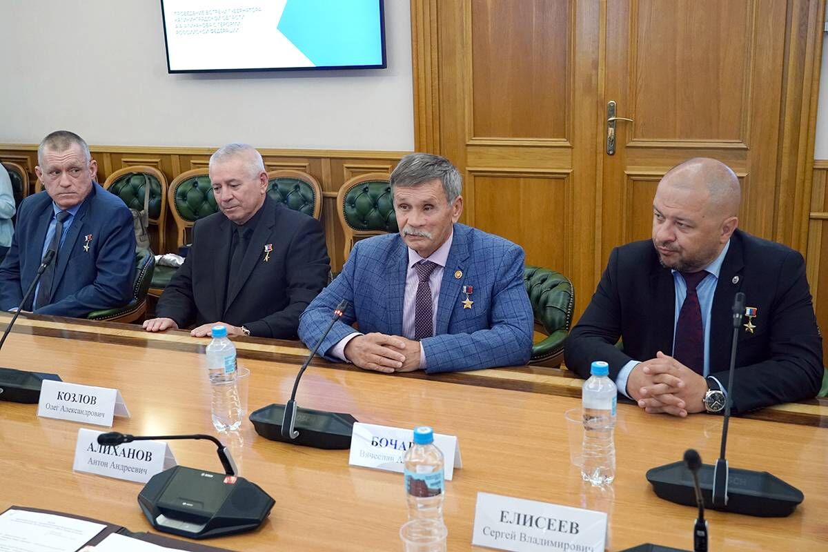 Герои России проведут уроки мужества для калининградских школьников и студентов