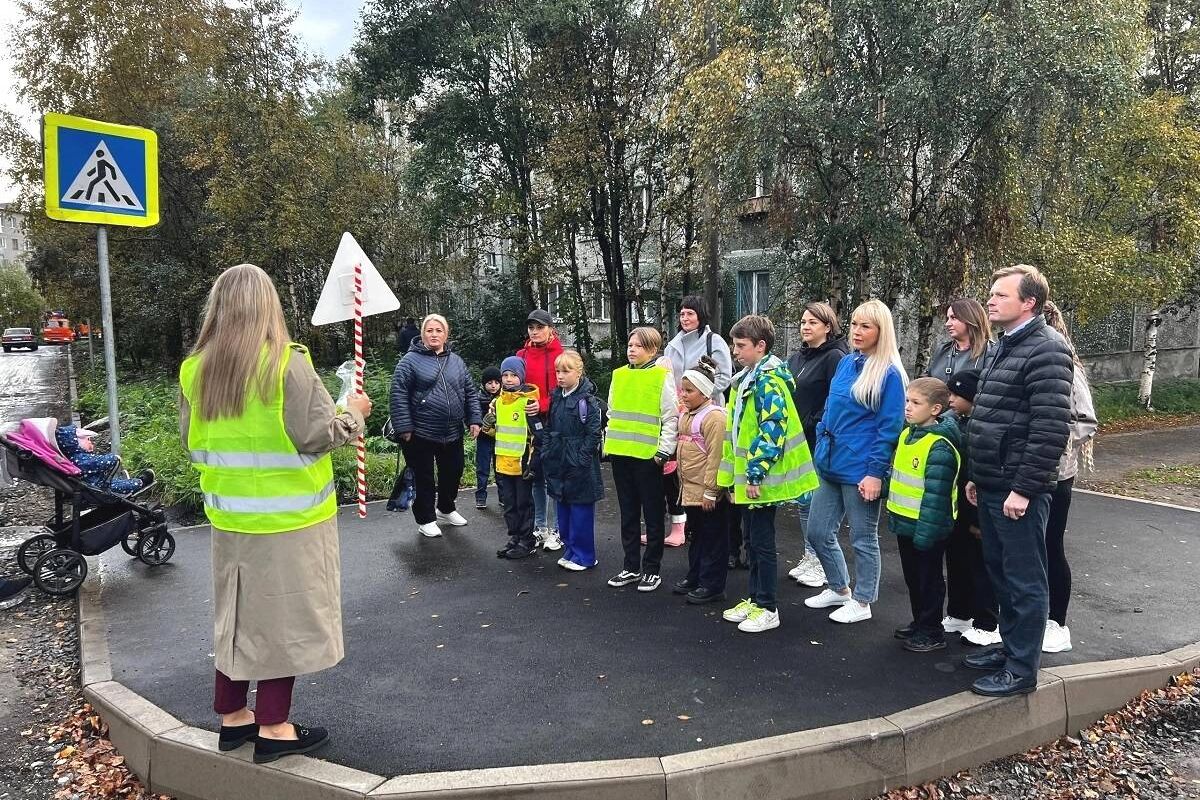 В Кандалакше прошёл Единый информационный день безопасности дорожного  движения