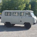 Партийцы передали автомобиль УАЗ бойцу спецоперации из Юрюзани