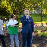 Акция «Чистое Онего» прошла в Приозерном и Побережном парках Петрозаводска