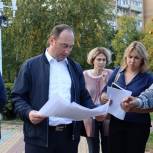 Ступинские партийцы обсудили с жителями города благоустройство бульвара Победы и установку памятника участникам СВО