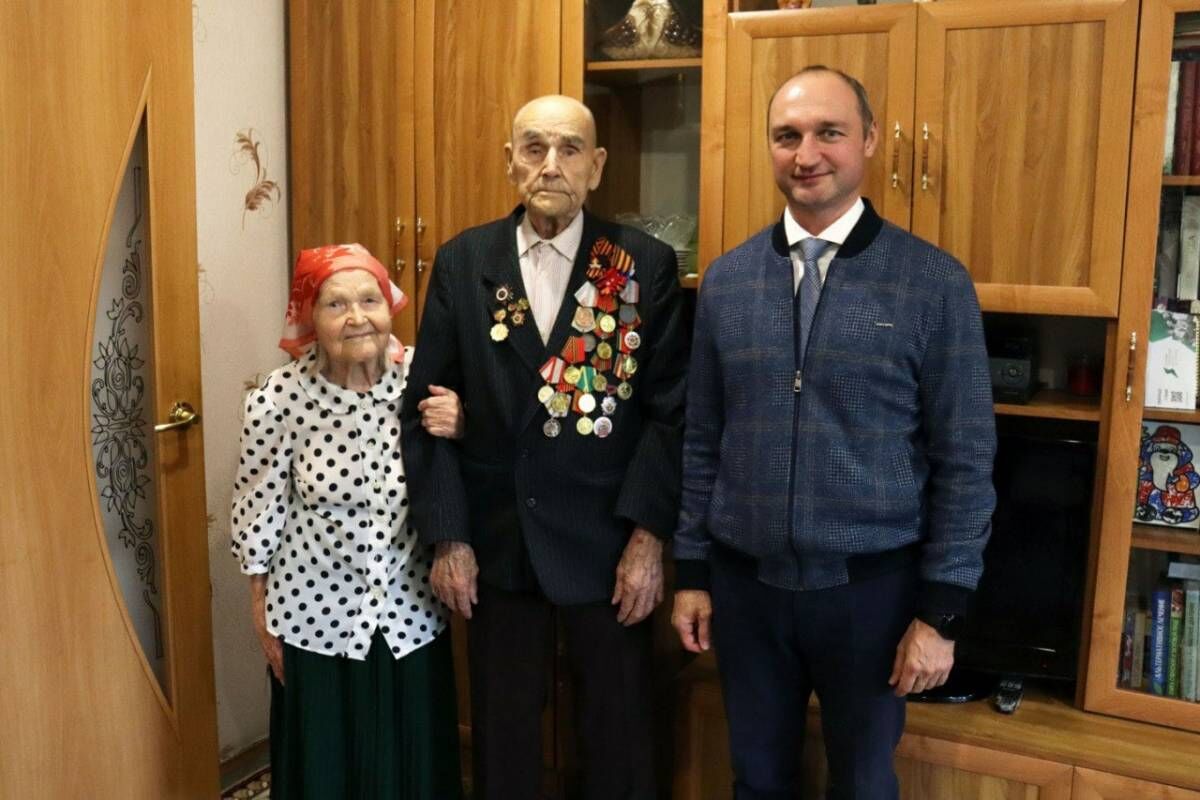 100-летний юбилей отметил ветеран Великой Отечественной войны Иван  Сергеевич Ермолин