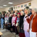 «Серебряные волонтеры» Октябрьского района отметили 100-летний юбилей поэта