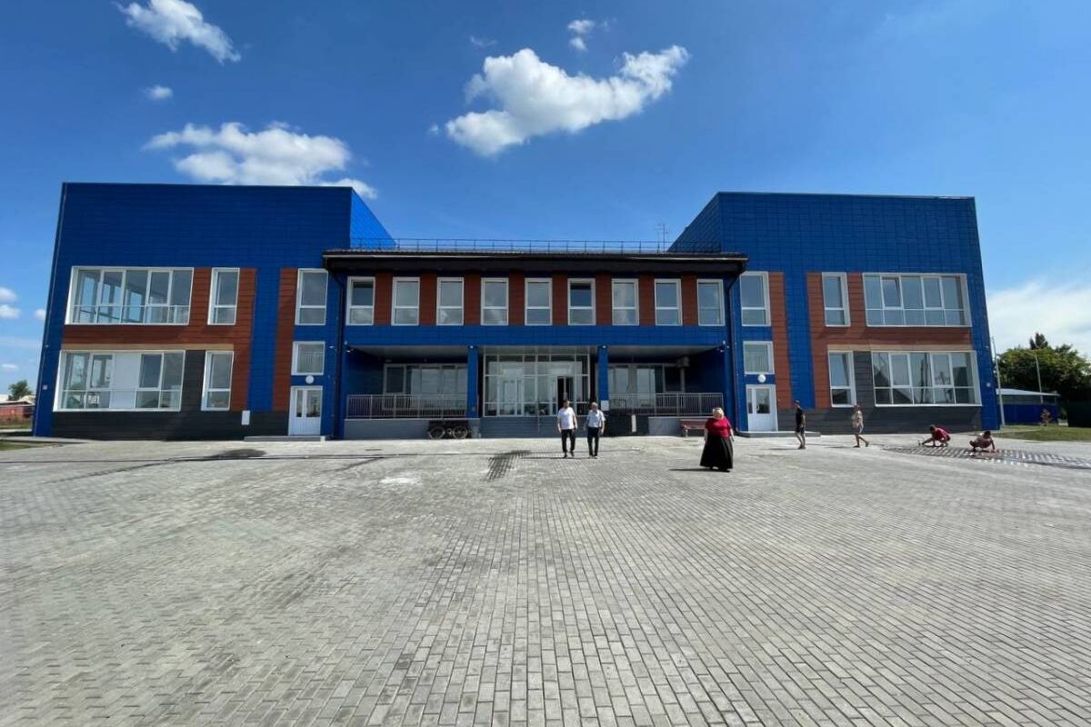 В Черлакском районе открылась новая школа