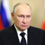 Владимир Путин: Защищая наших соотечественников на Донбассе и в Новороссии, мы защищаем саму Россию