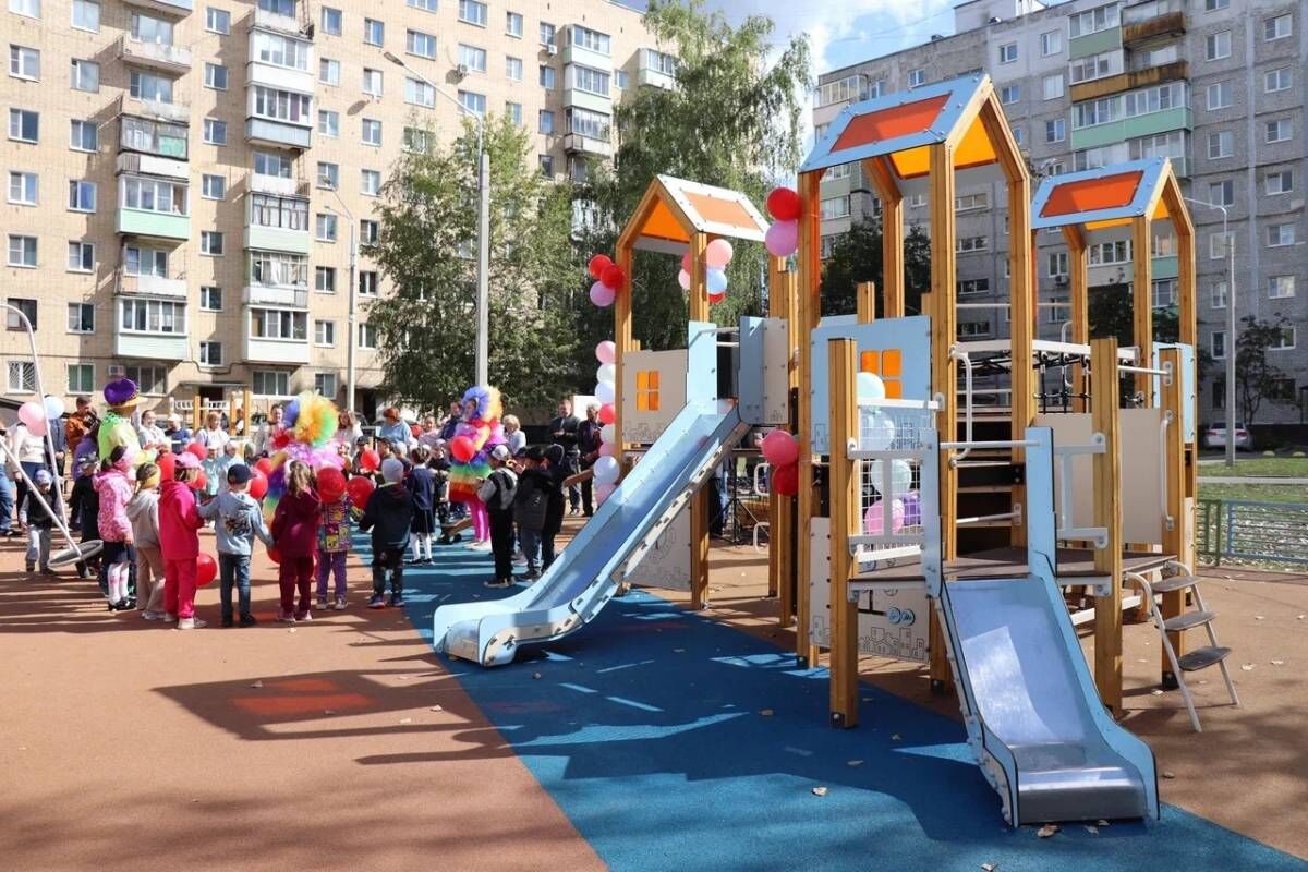 Две новые детские площадки открыли в Егорьевске | 07.09.2023 | Подмосковье  - БезФормата