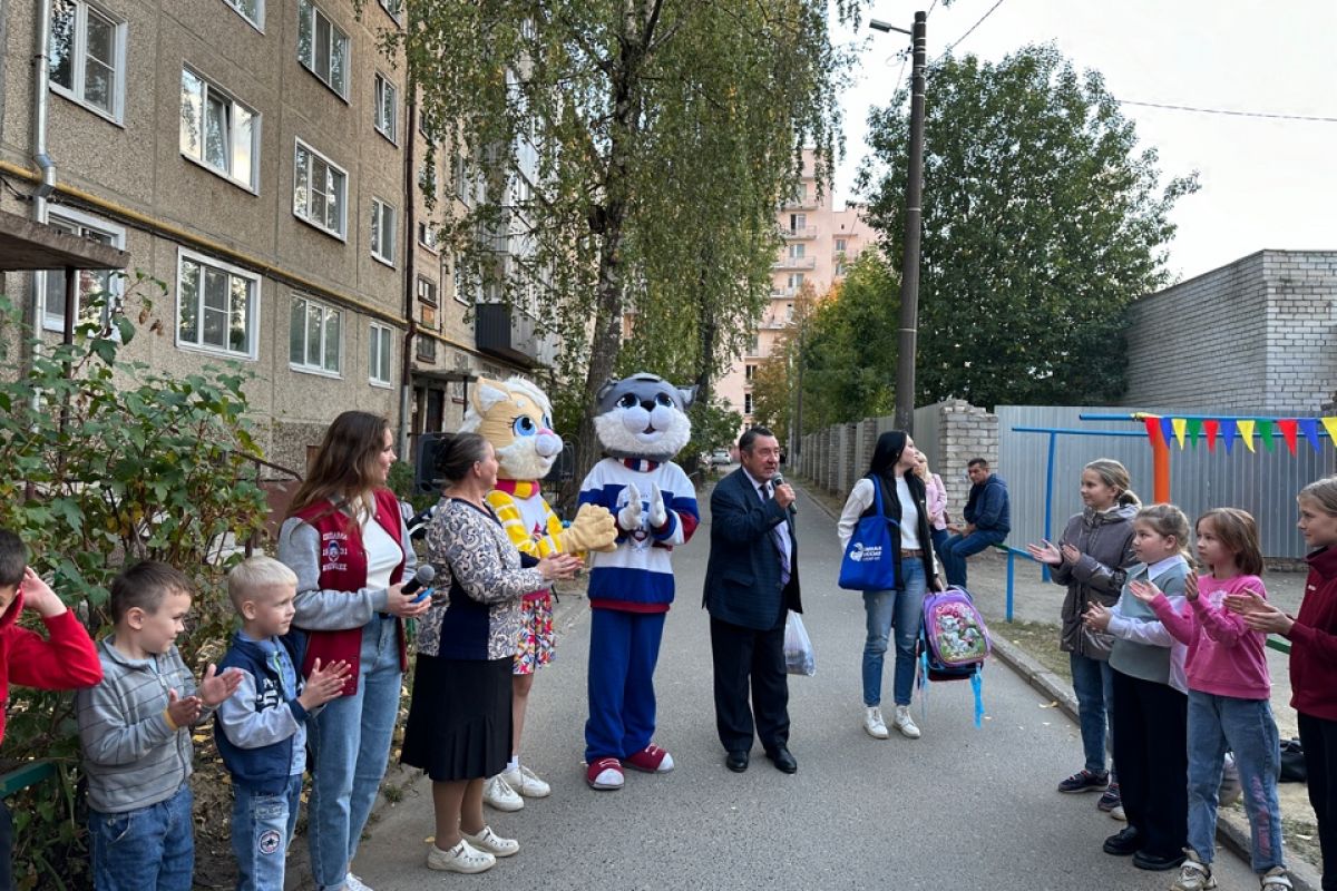 В Йошкар-Оле единороссы поддержали праздник двора