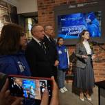 При содействии «Единой России» в Санкт-Петербурге открылась фотовыставка, посвящённая Георгиевской ленте