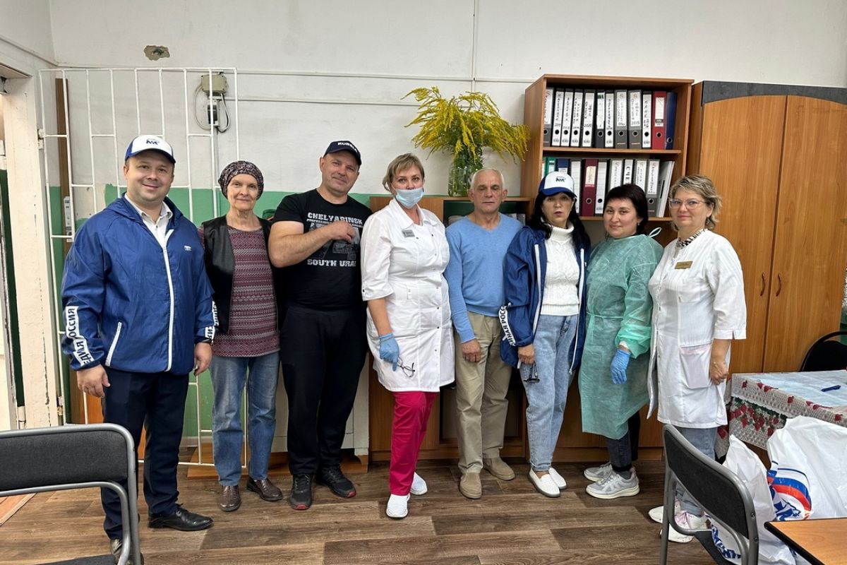 Курчатовские партийцы организовали выездную диспансеризацию для населения