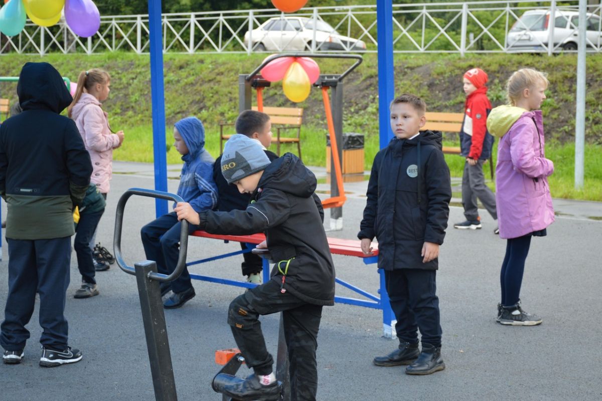 В поселке Листвянский Искитимского района при поддержке «Единой России» благоустроили парк