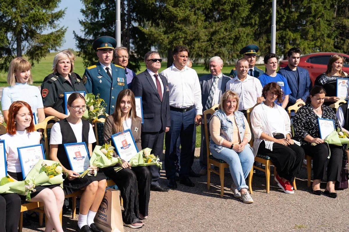 В Подмосковье наградили региональных победителей и финалистов «Диктанта Победы 2024» и конкурса «Солдаты Великого Отечества»