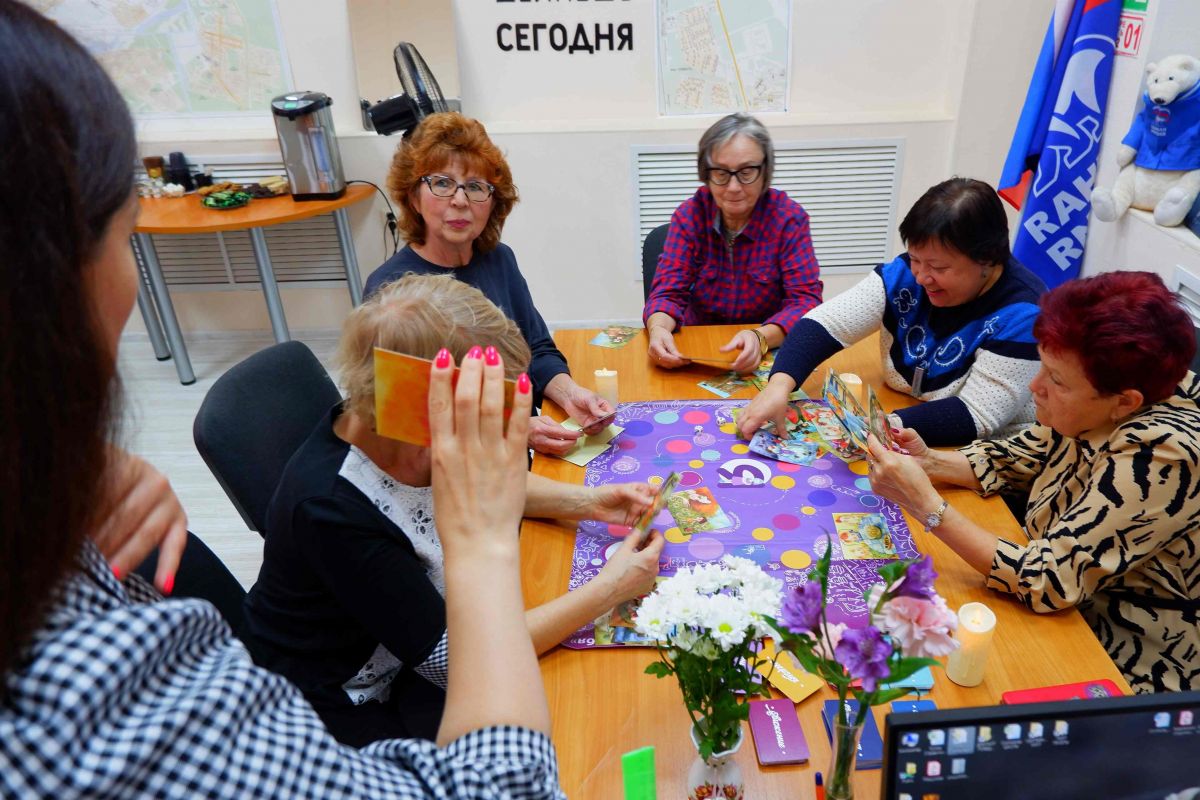 В Штабе общественной поддержки «Единой России» состоялось очередное занятие психологической мастерской