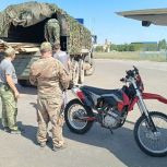 Боевая техника, продукты, транспорт: «Единая Россия» доставляет на передовую помощь бойцам