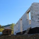 Но народной программе в Сампуре продолжается строительство Центра общей врачебной практики