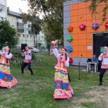 В Ленинском районе прошел праздник двора