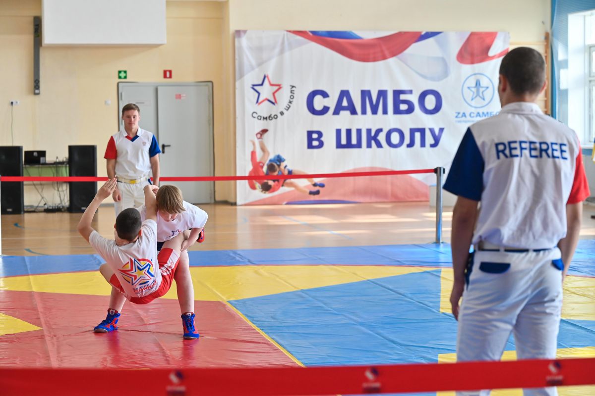 Фестиваль «Самбо в школу» прошел в Верхней Пышме