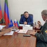 Сайгидпаша Умаханов провел личный прием граждан на площадке «Единой России» в Махачкале