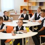 По народной программе «Единой России» в Батайске открылась новая школа на 1340 мест