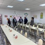 Партийный десант «Единой России» в Назрановском районе провел акцию «Родительская приемка»