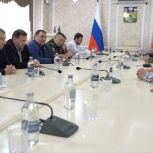 Сайгидпаша Умаханов обсудил с бойцами СВО меры поддержки и ответил на их вопросы