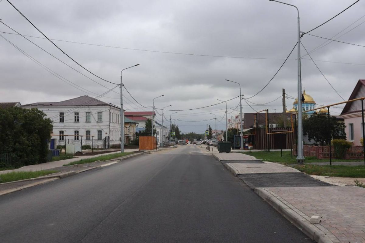 В Лебедяни продолжается обновление улицы Интернациональной