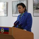 В Карачаево-Черкесии открылась выставка «Хроники террора украинского неонацистского режима»