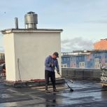 «Городская среда»: состоялся мониторинг ремонтных работ в Центре образования городского поселения Угольные Копи